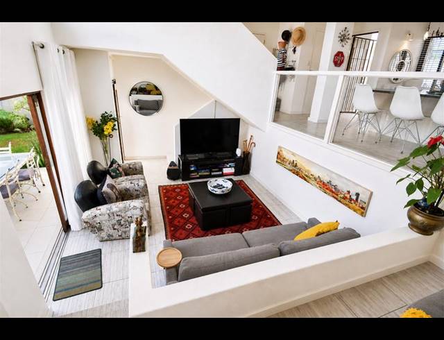 3 BEDROOM TOWNHOUSE FOR SALE IN BEDFORD PARK